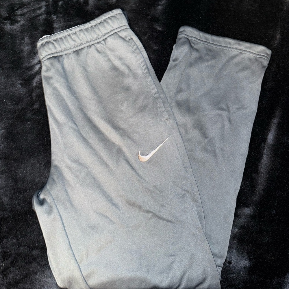 Nike Men's Gray Sweatpants